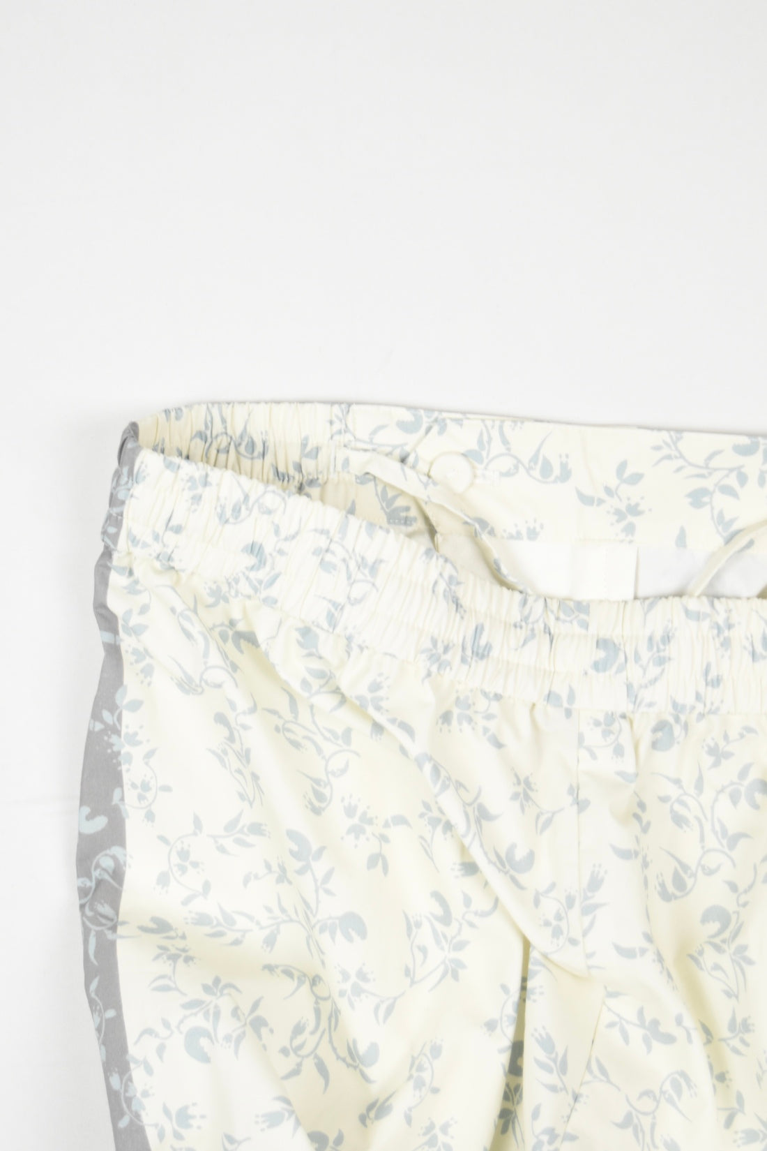 All-over Floral Print Pants