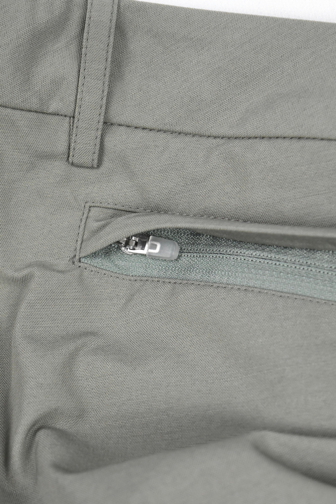 CURVE CLOSURE TROUSERS
