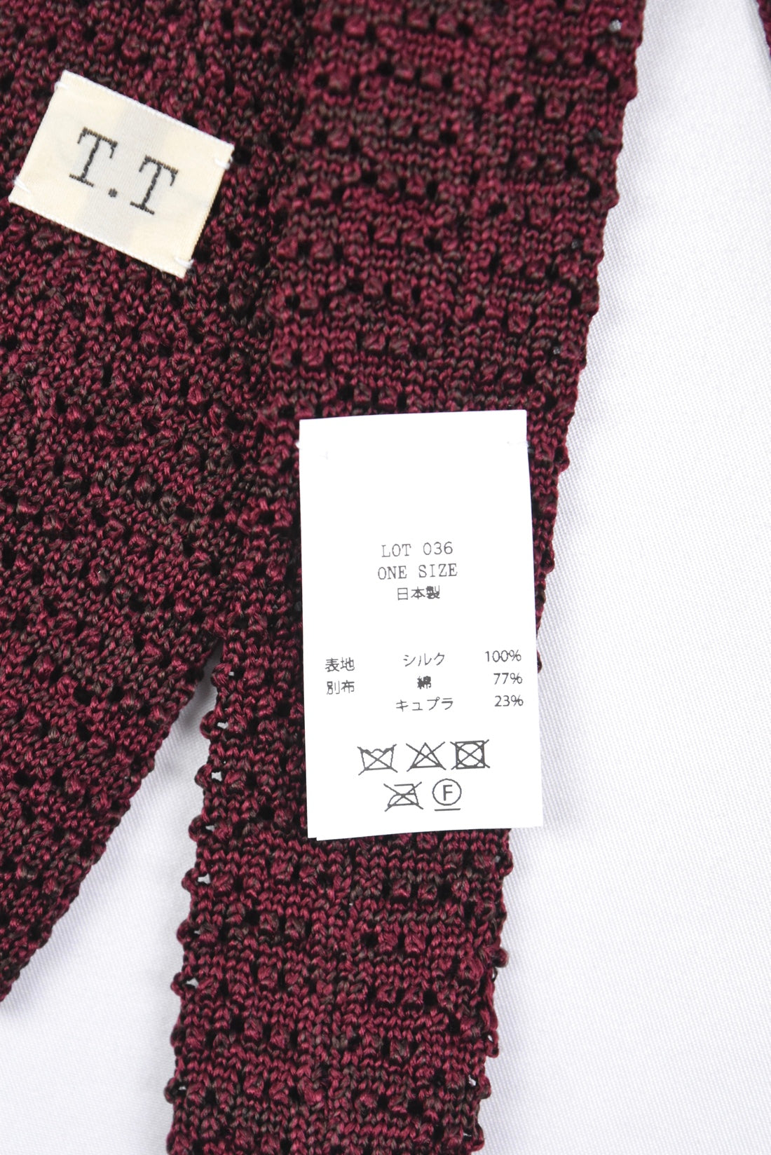 LOT.036 KNIT TIE