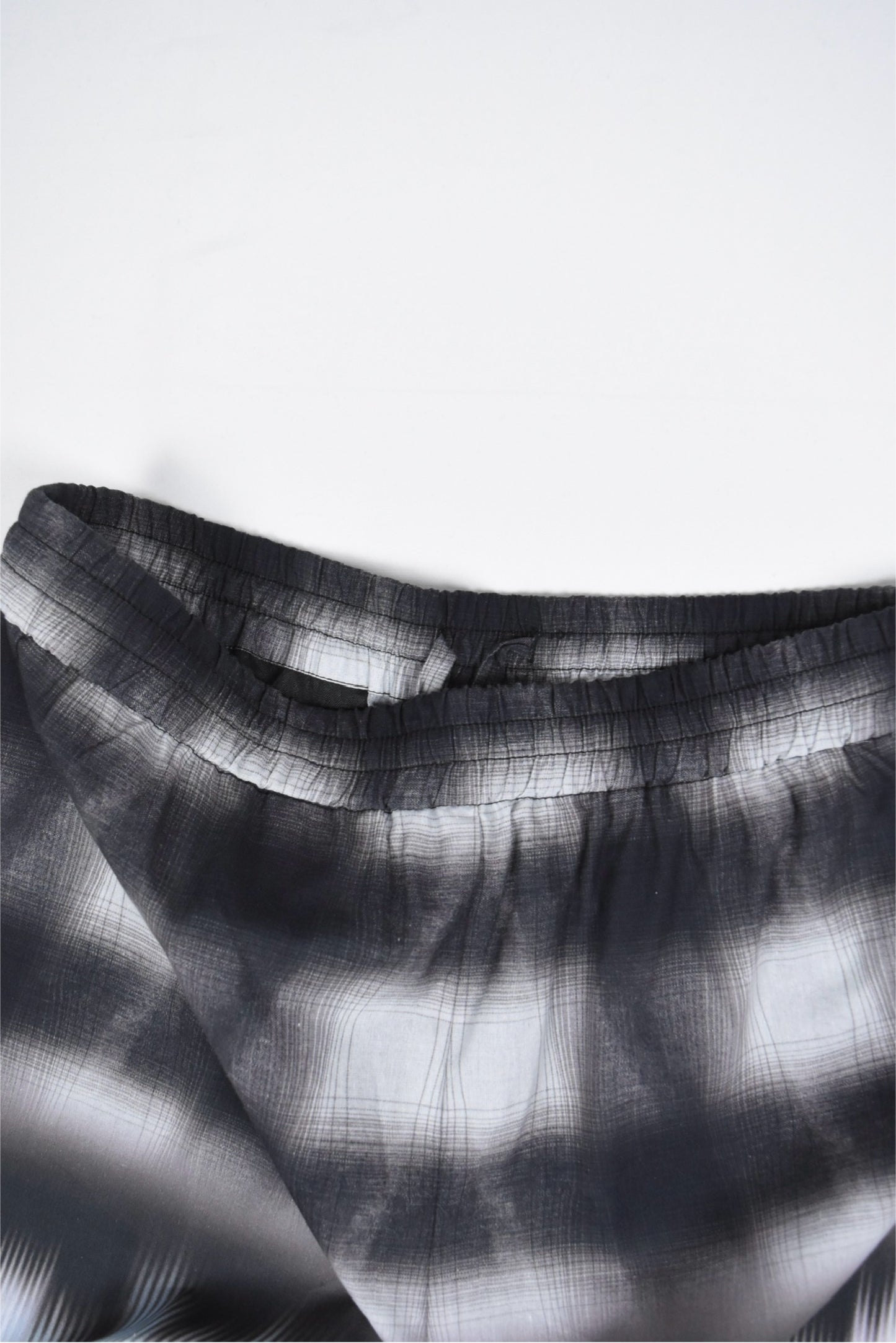 PLAID CASUAL TROUSERS