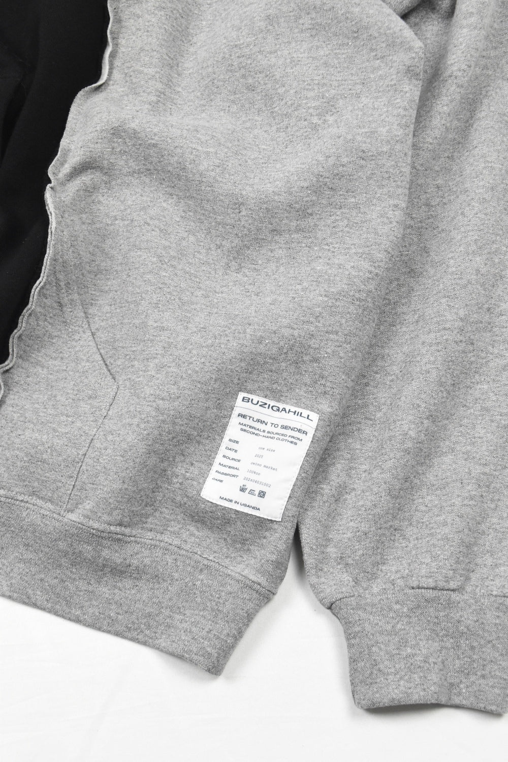 FOUR-PANEL HOODIES