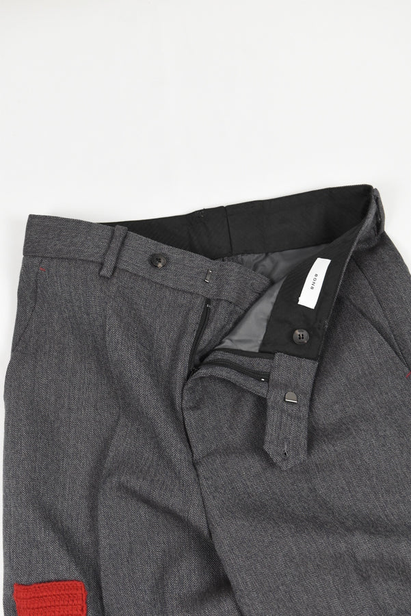 GREY SMALL POCKET CASUAL PANTS