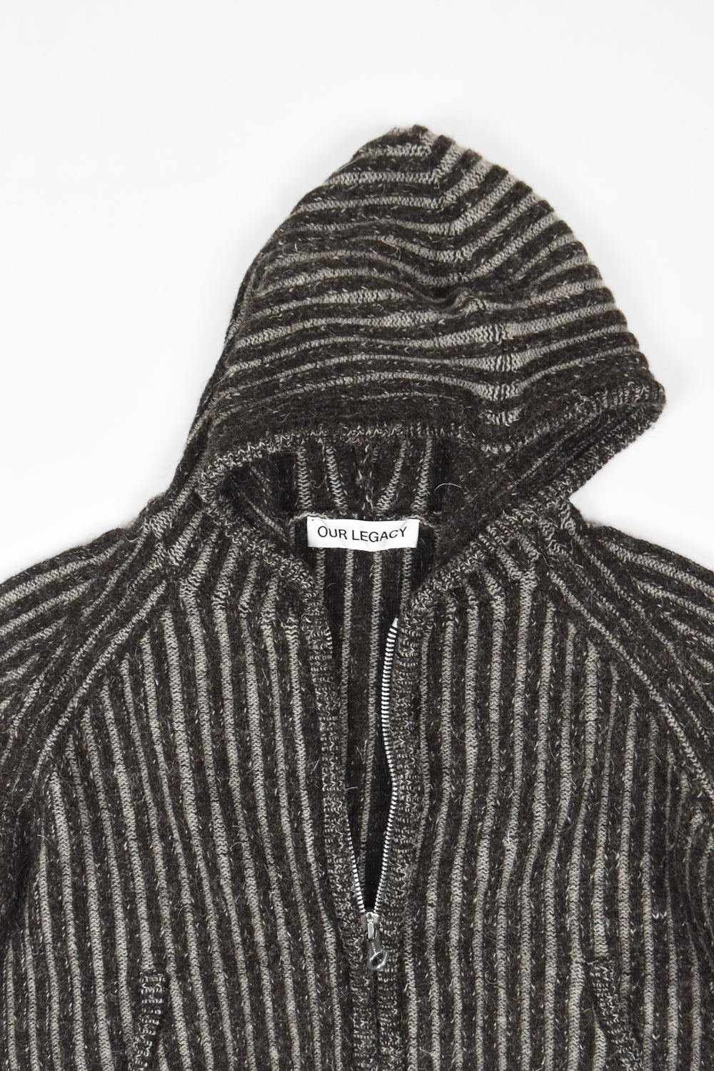 LEVEL HOOD