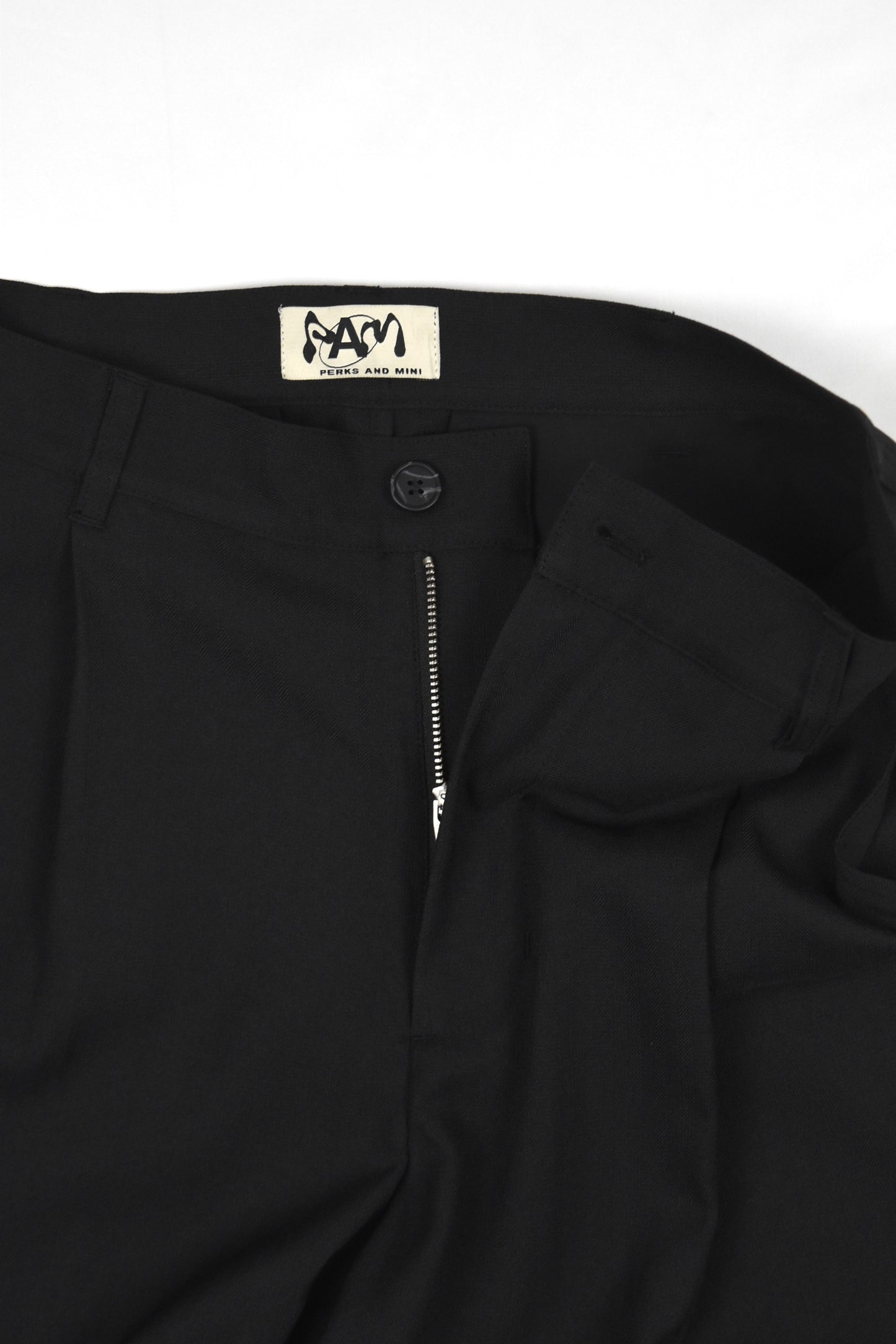 TITAN TROUSER
