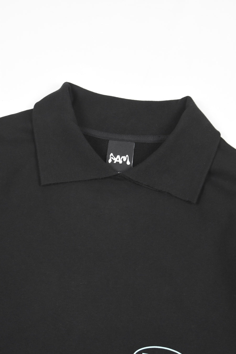 BETWEEN CHAOS COLLARED SWEAT