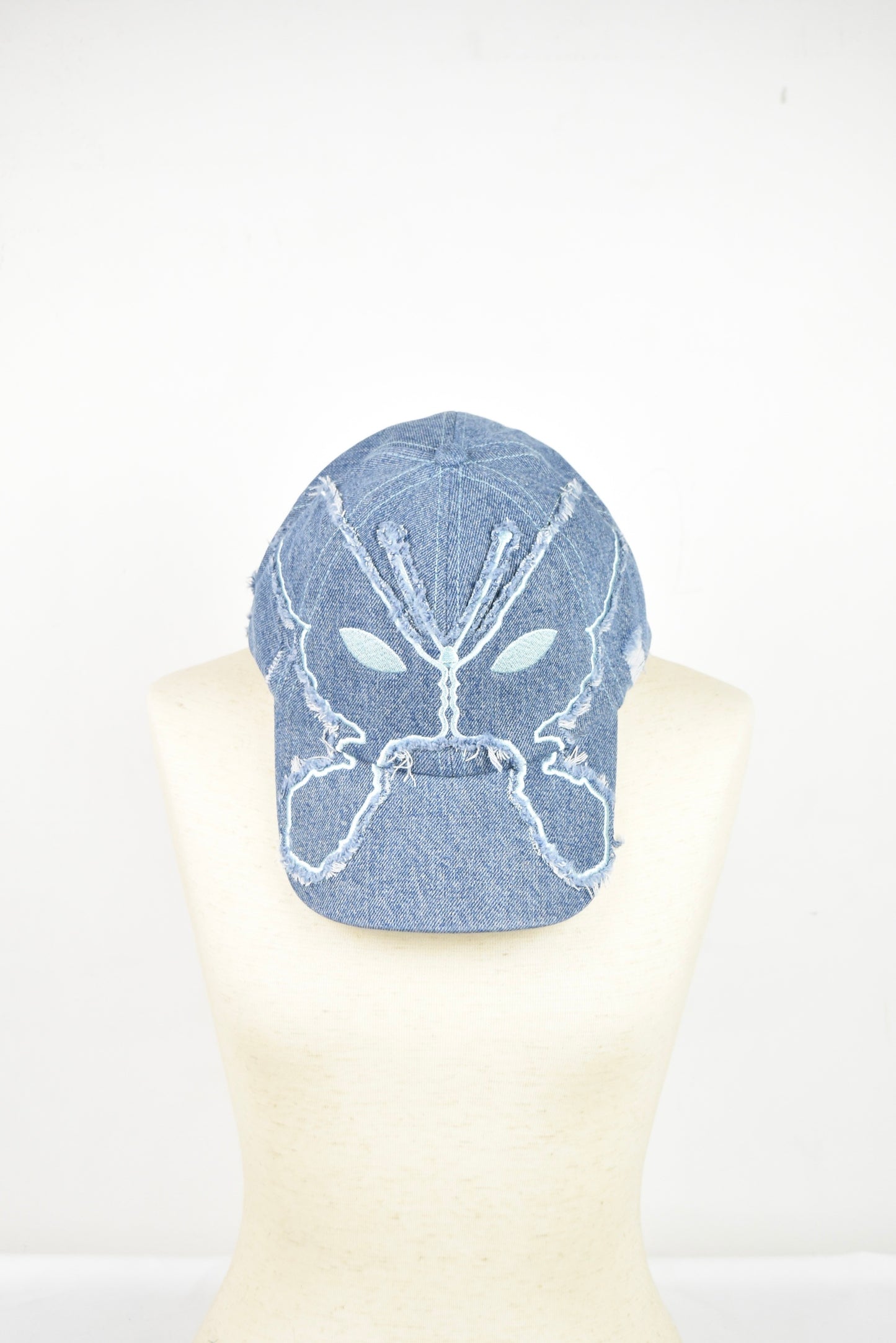 POWDER ALIEN BUTTERFLY KISS BASEBALL CAP