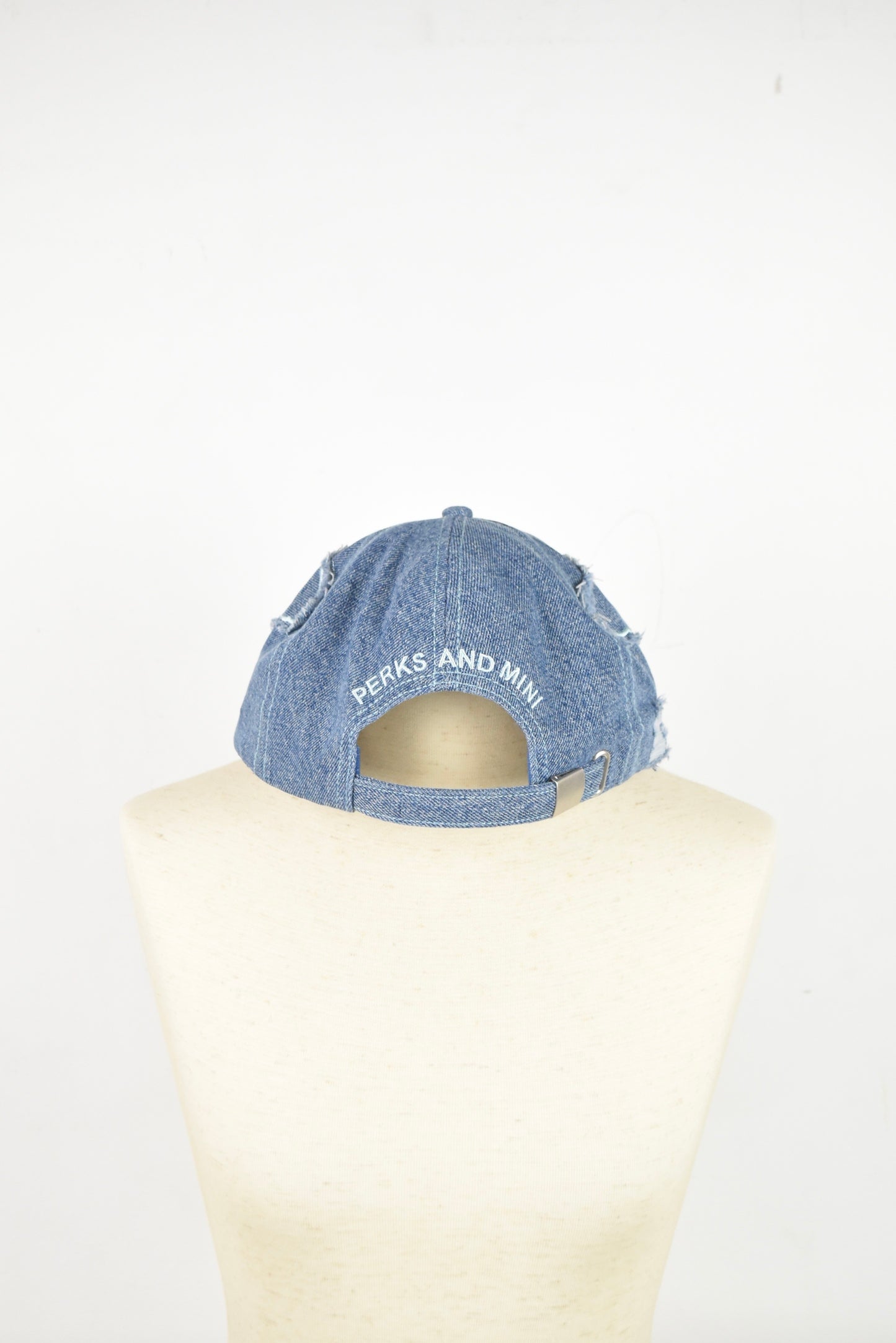 POWDER ALIEN BUTTERFLY KISS BASEBALL CAP