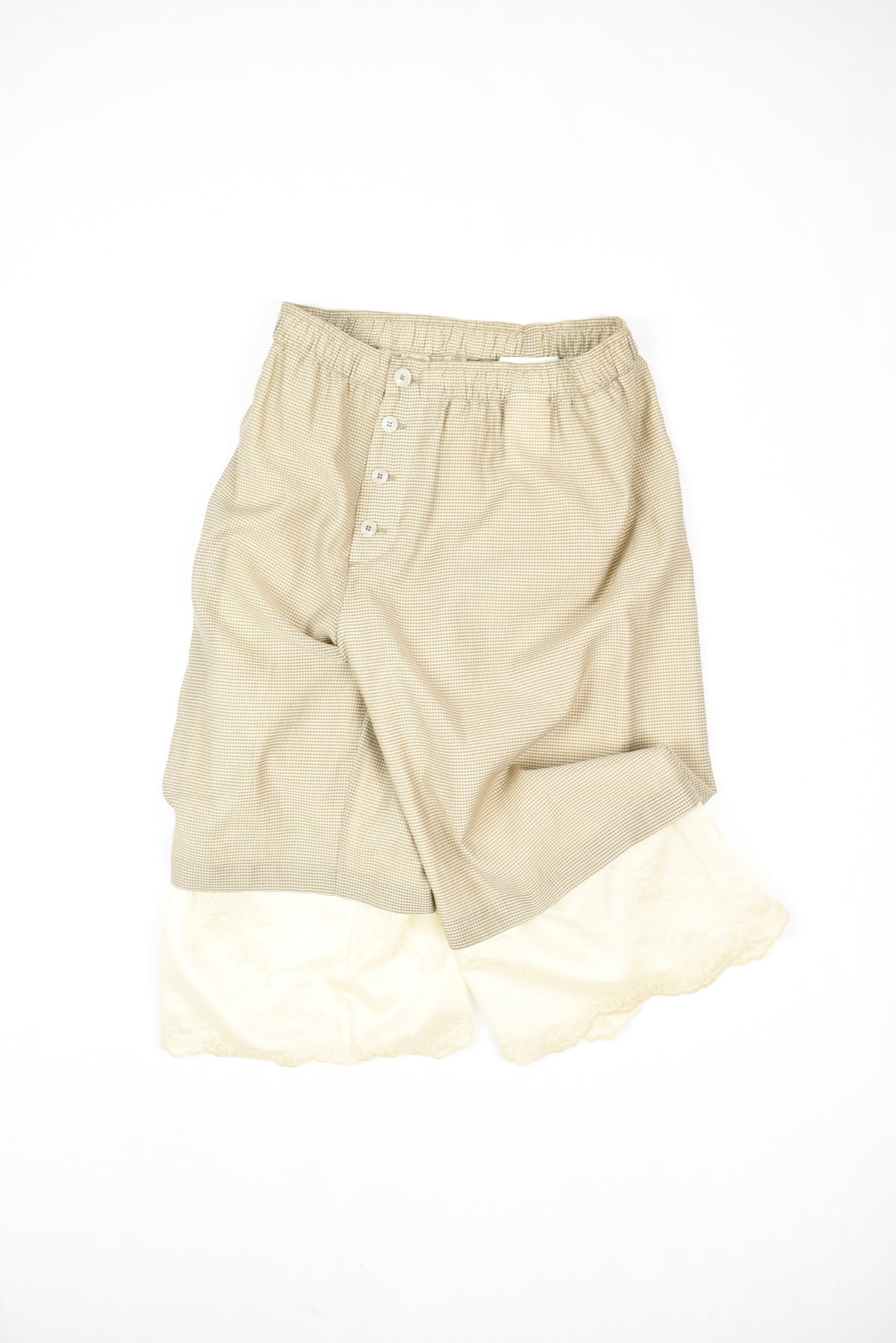 FRILL SHORT