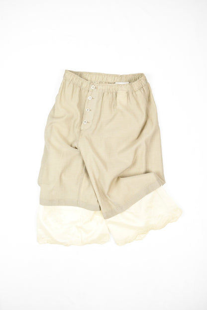 FRILL SHORT