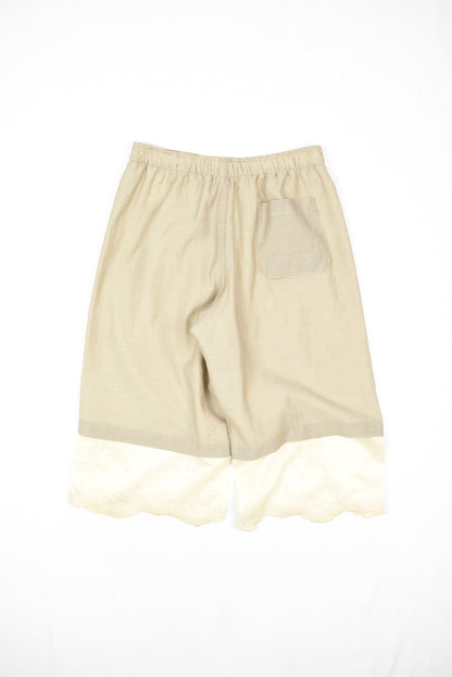 FRILL SHORT