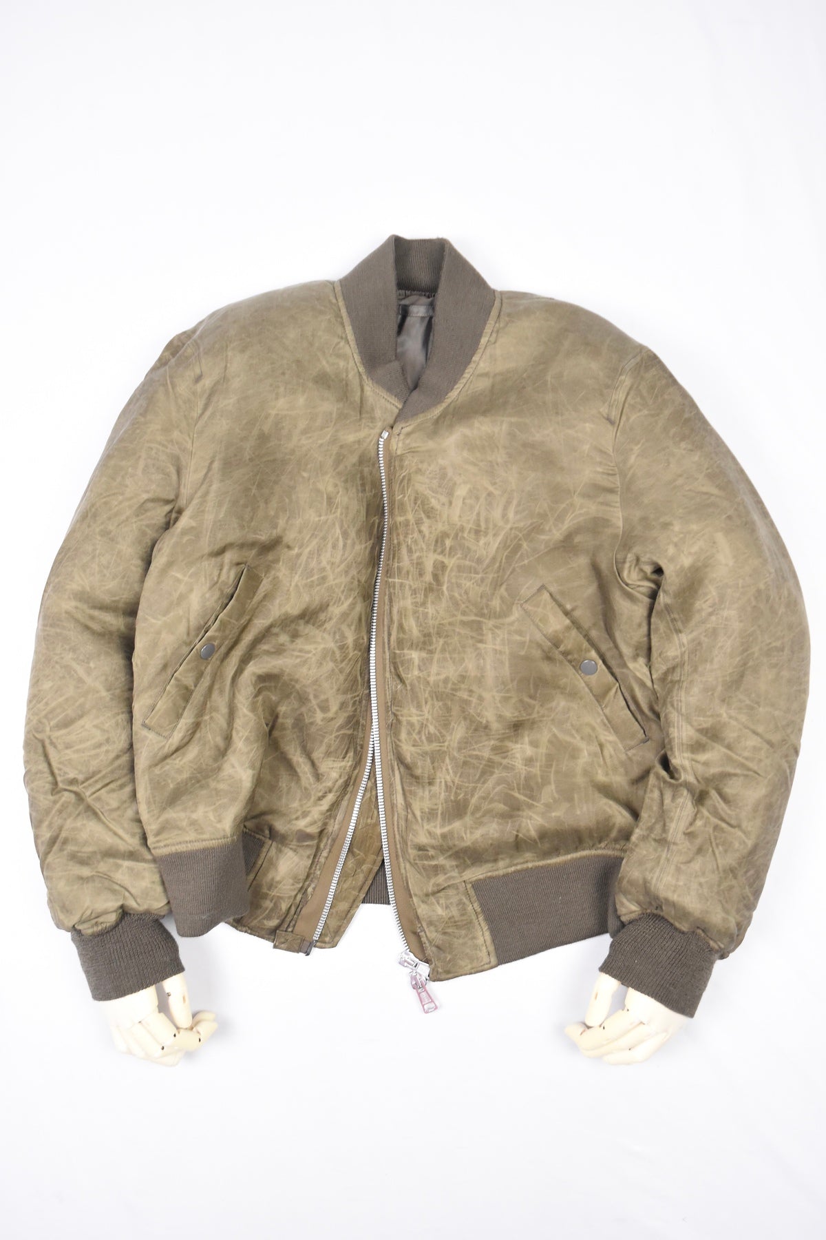 BOMBER