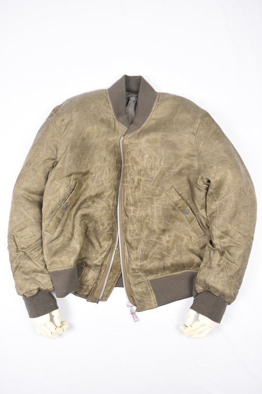 BOMBER