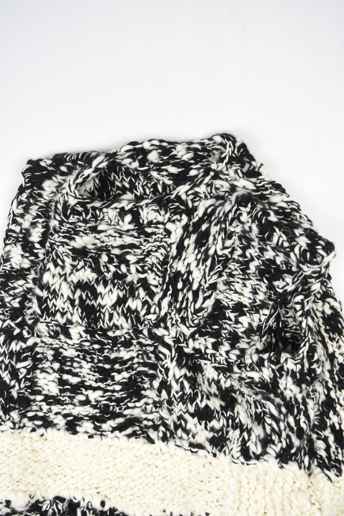 HOODED HALF COAT