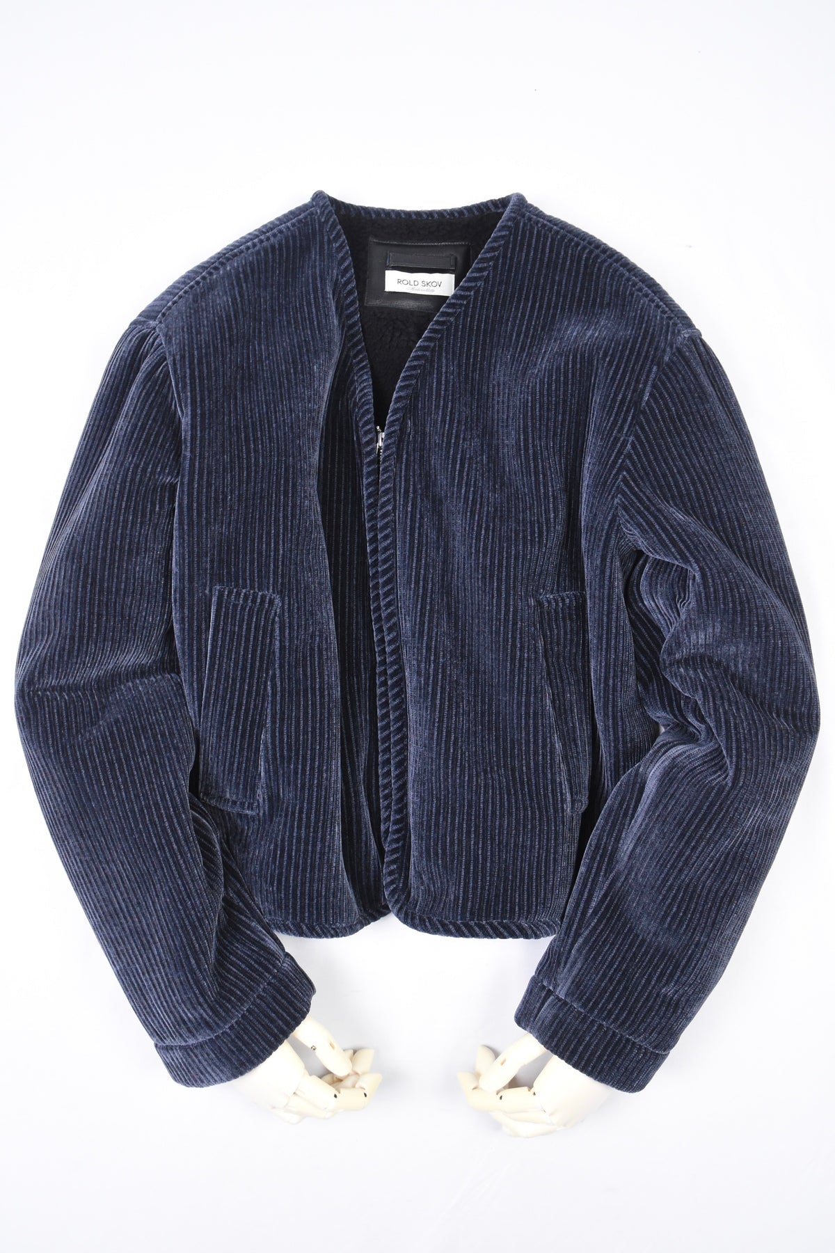 PLEAT JACKET