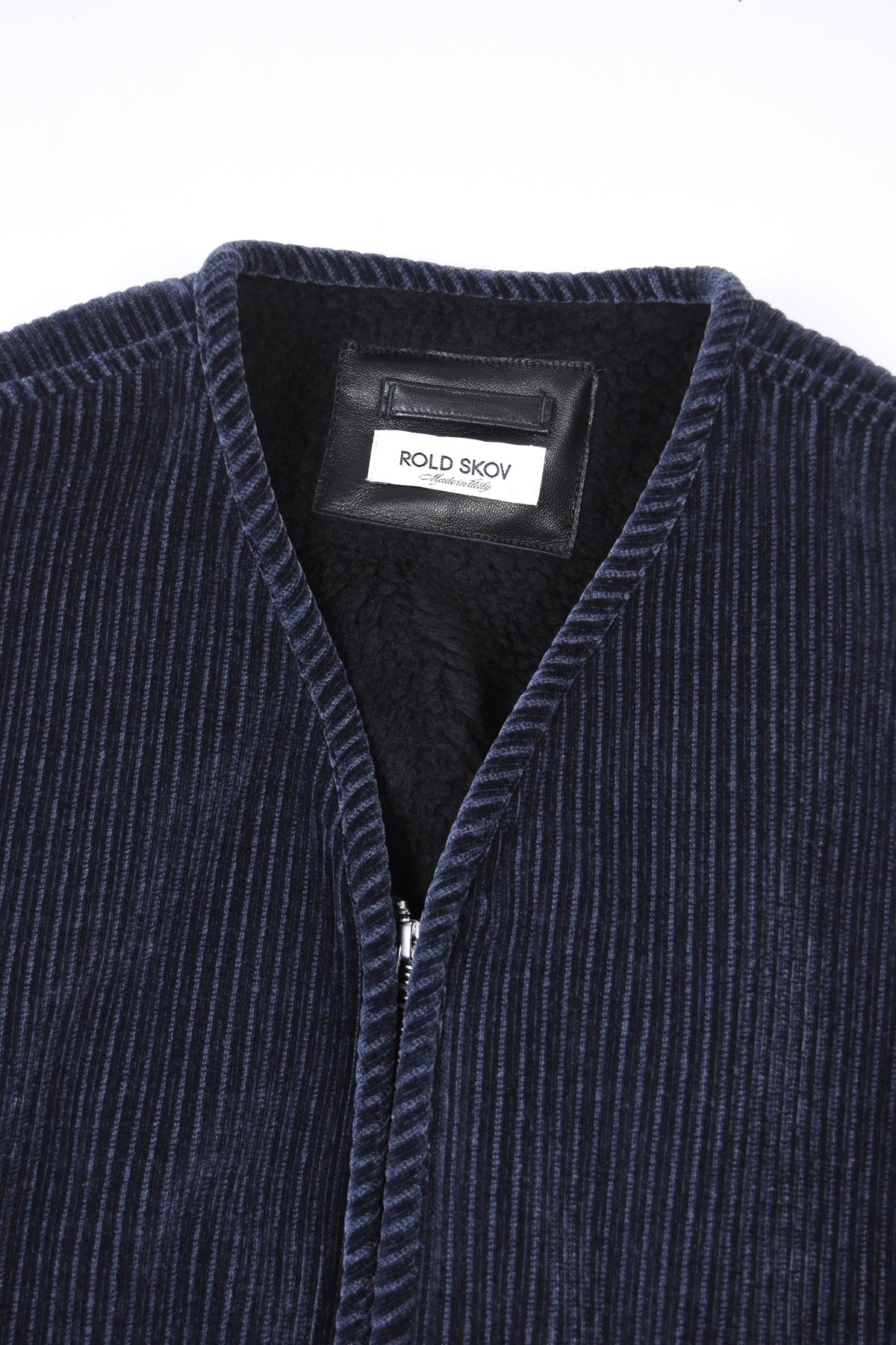 PLEAT JACKET