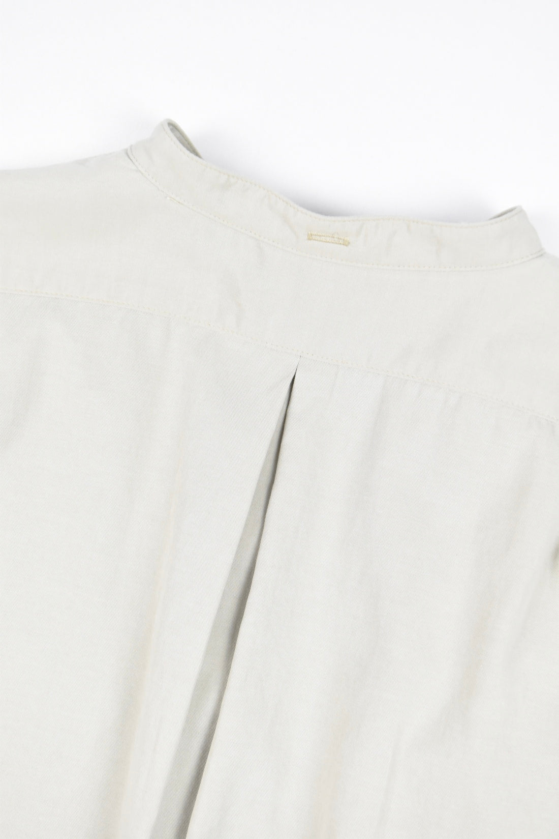 LOT.104 BAND COLLAR SHIRT