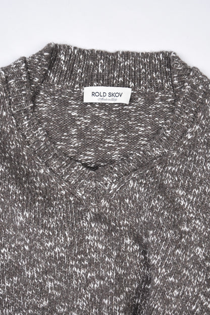 SCOLLO A V (BROWN & WHITE)