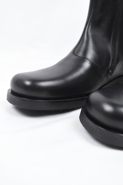 CAMION BOOT