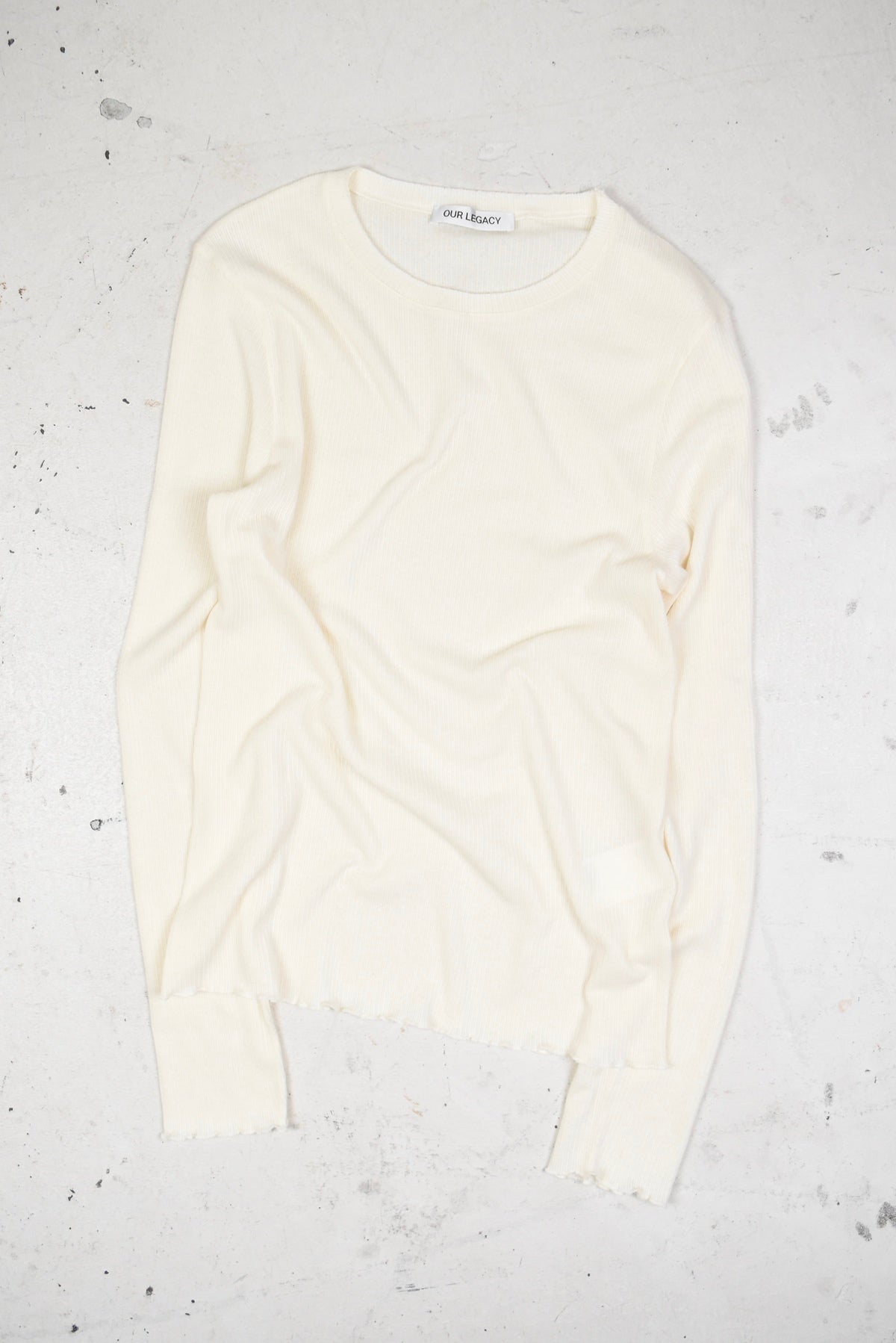 ELONGATED LONGSLEEVE