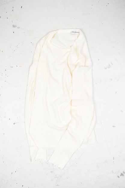 ELONGATED LONGSLEEVE