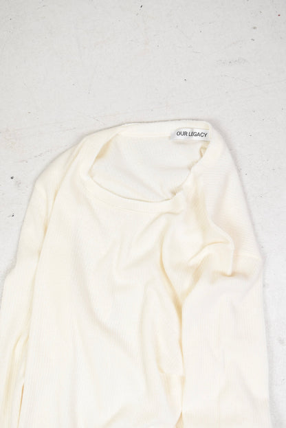 ELONGATED LONGSLEEVE
