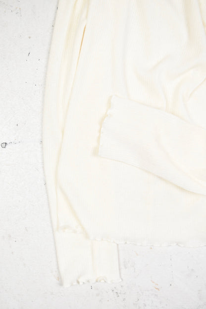 ELONGATED LONGSLEEVE