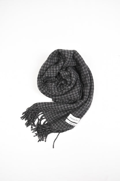 ANOTHER SCARF 1.0