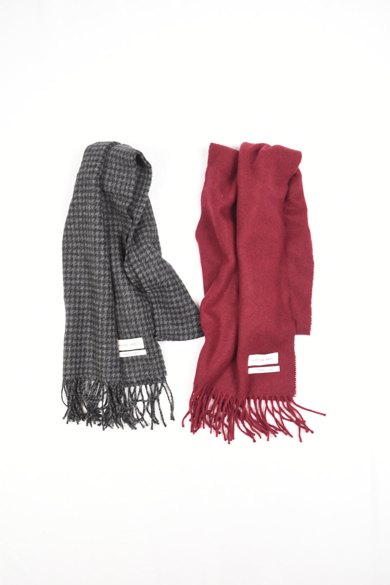 ANOTHER SCARF 1.0