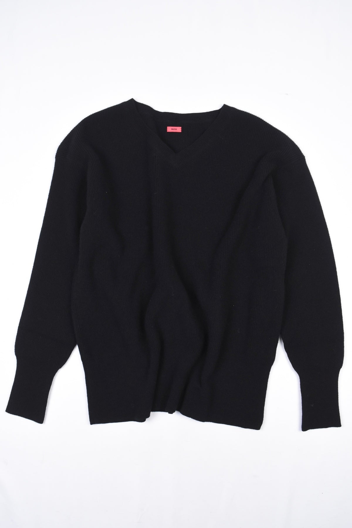 V NECK PULL OVER