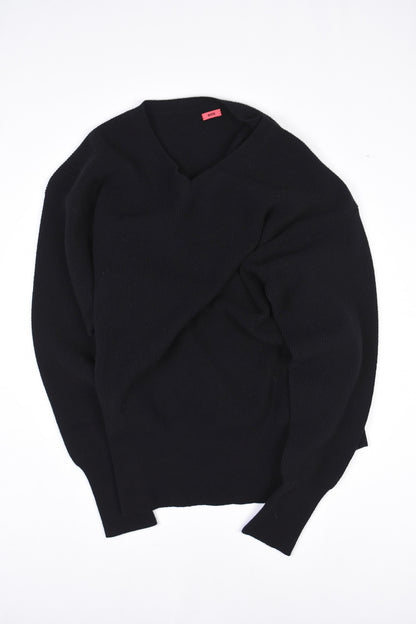 V NECK PULL OVER