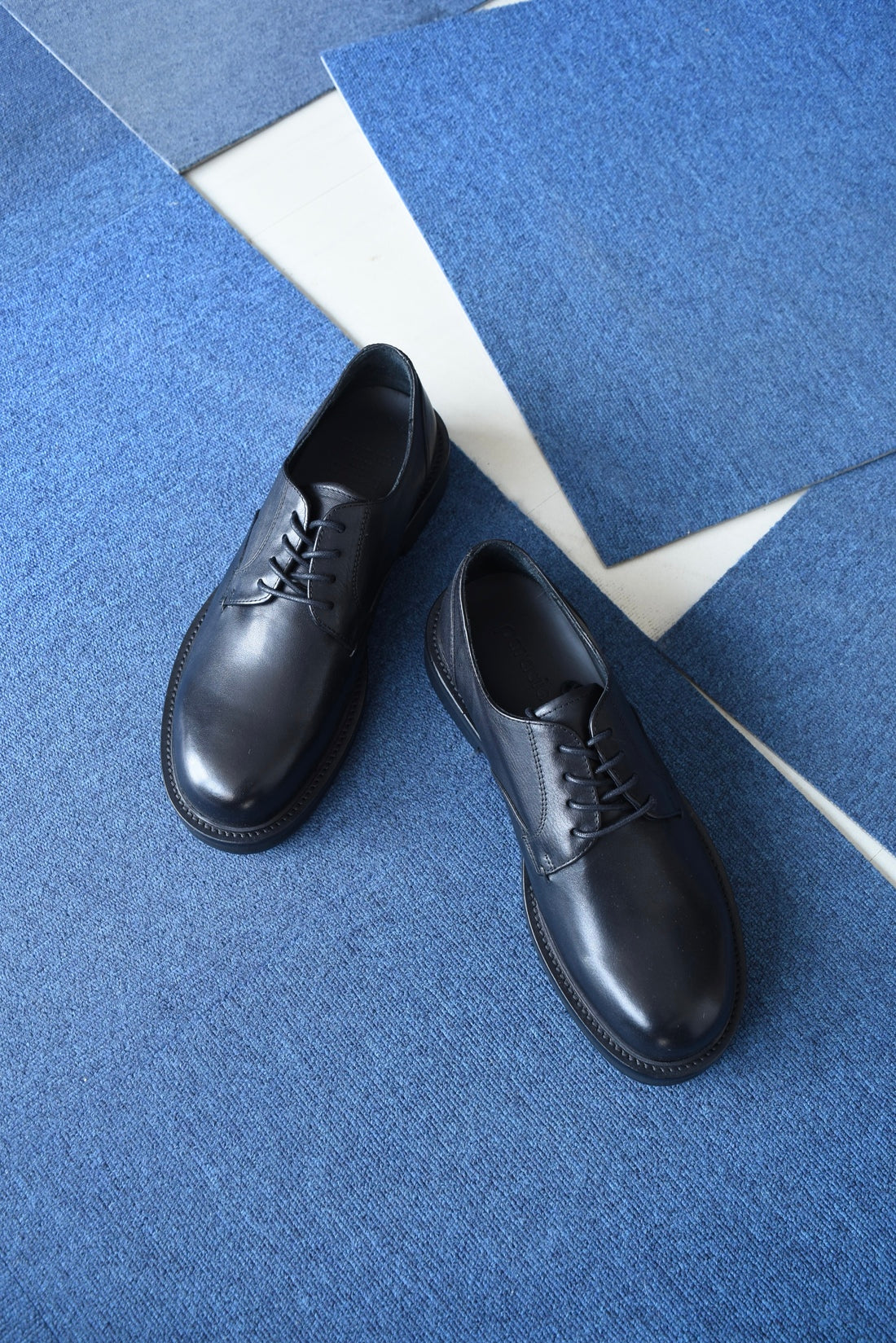 Mid-Heel Derby