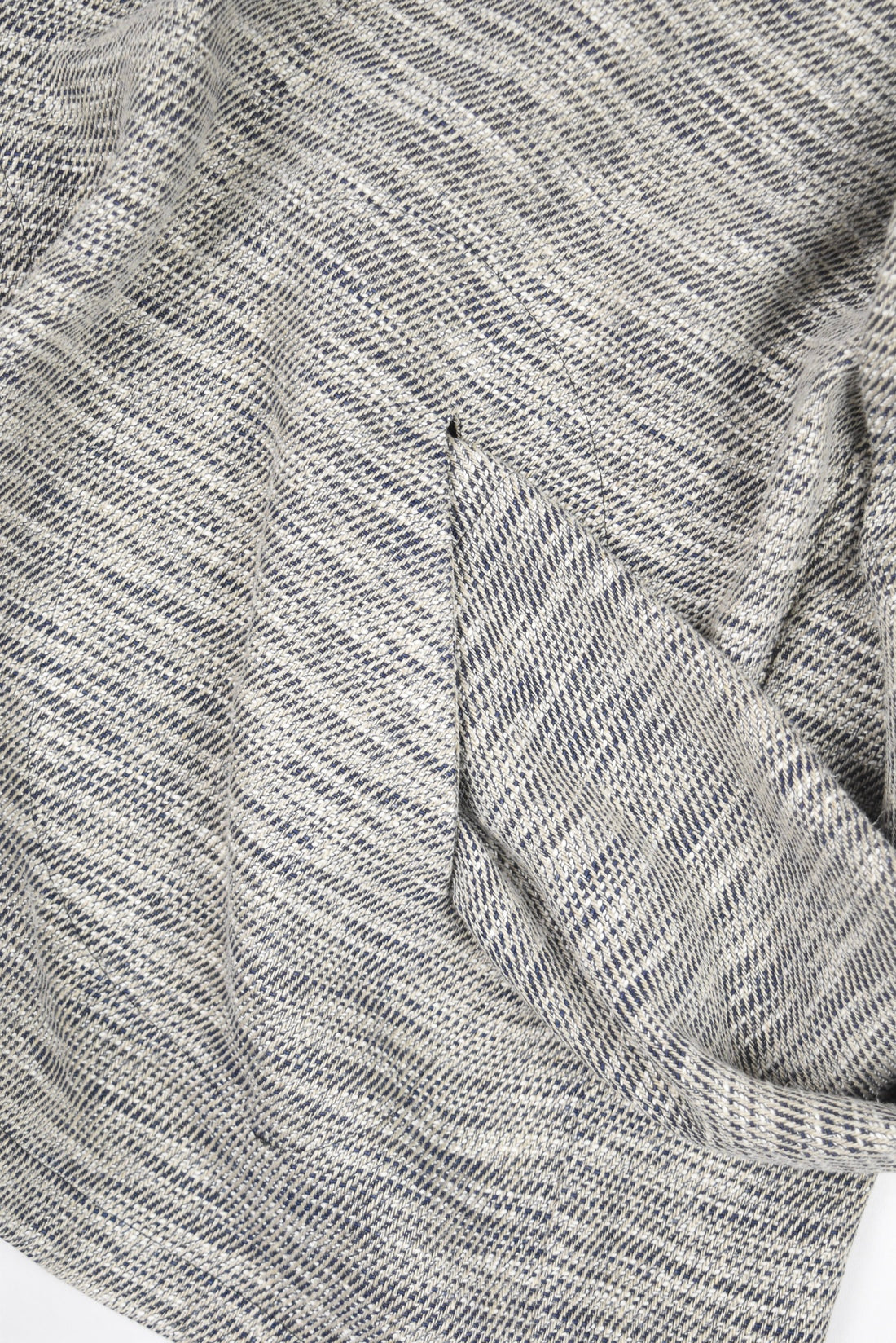 INCISION PULLOVER