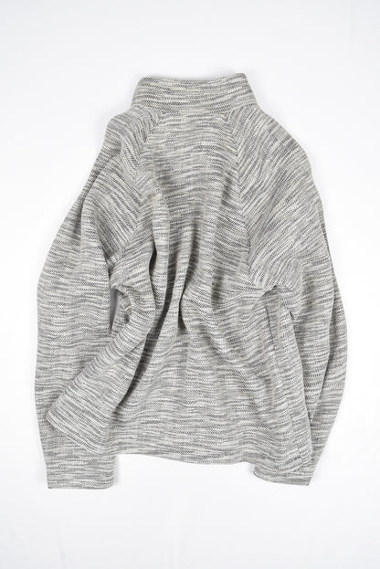 INCISION PULLOVER