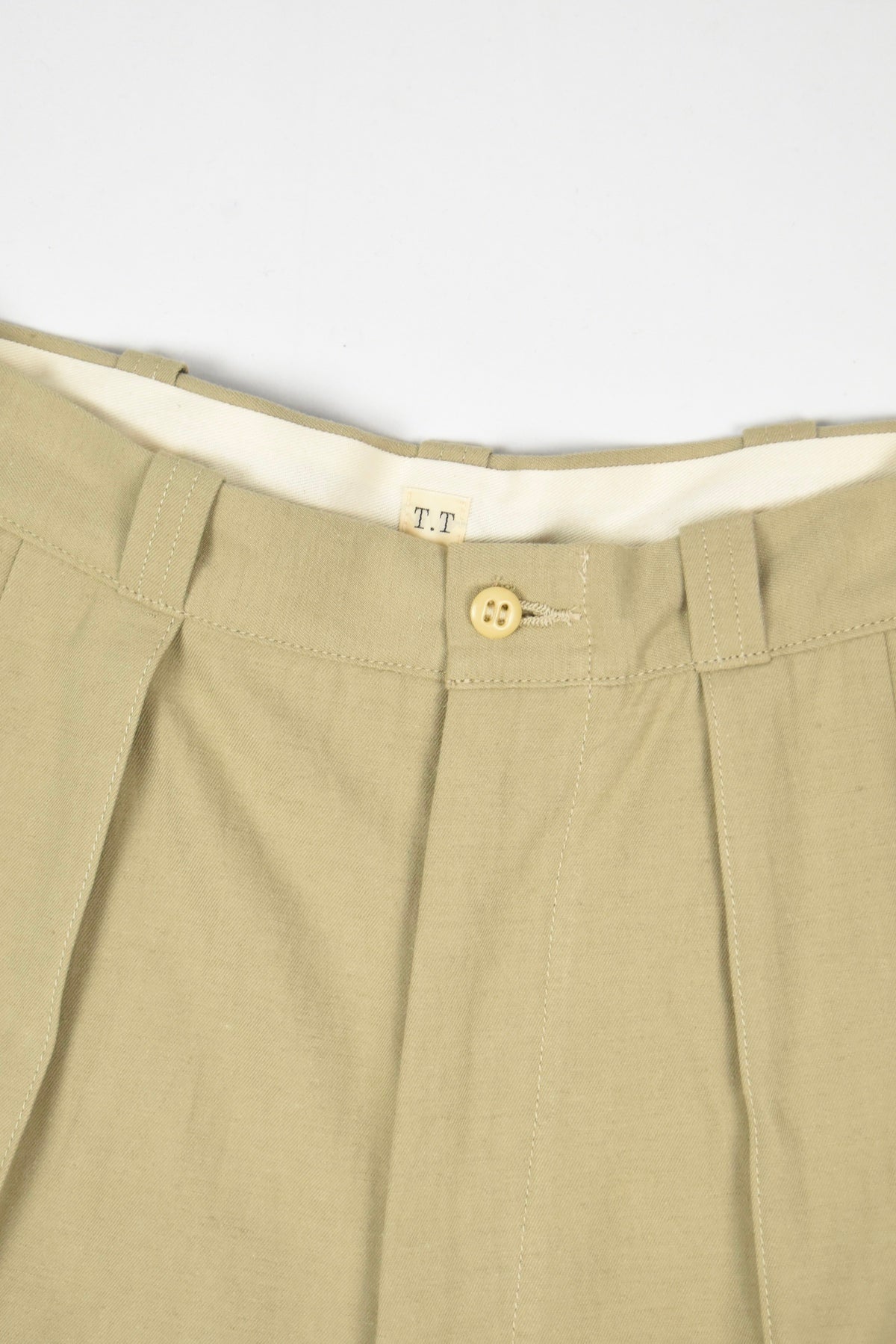 LOT.215 US ARMY SHORTS