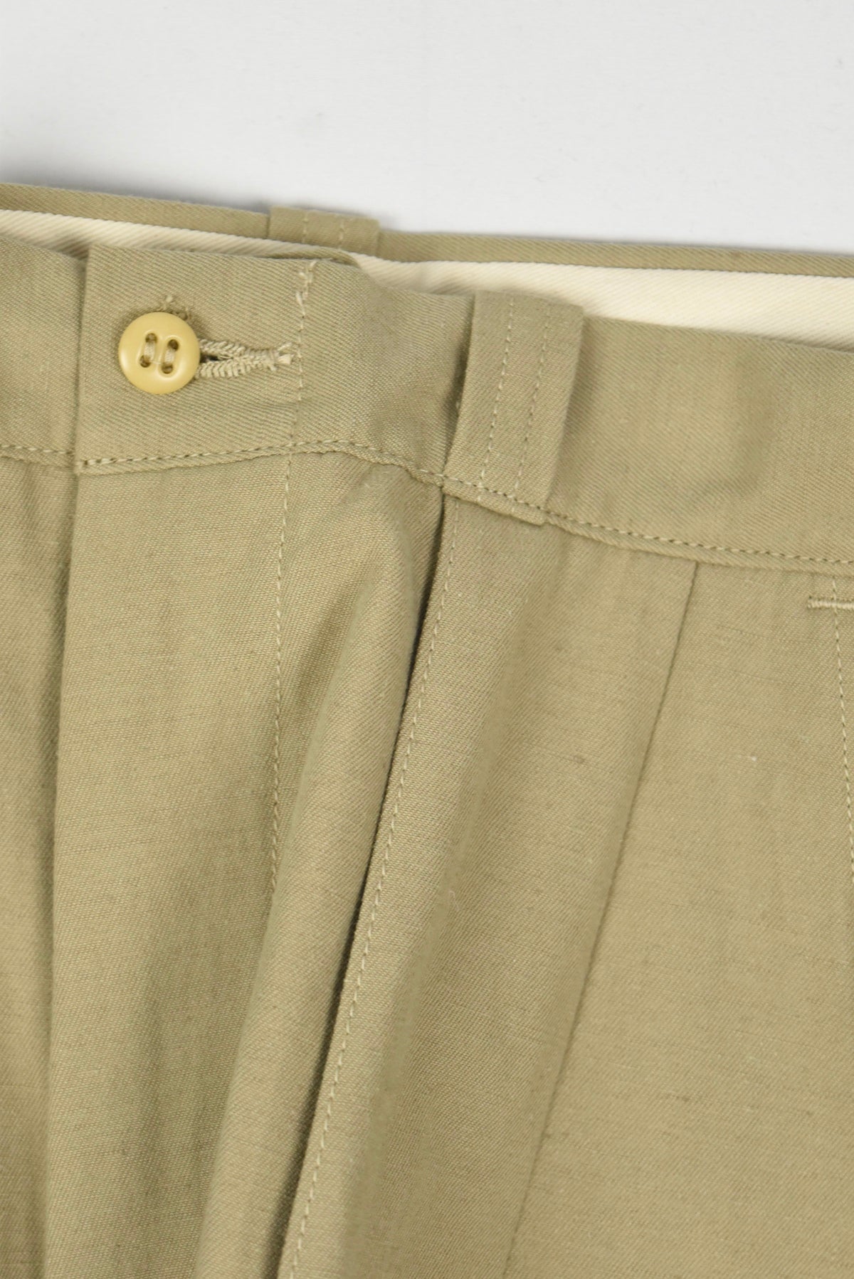 LOT.215 US ARMY SHORTS