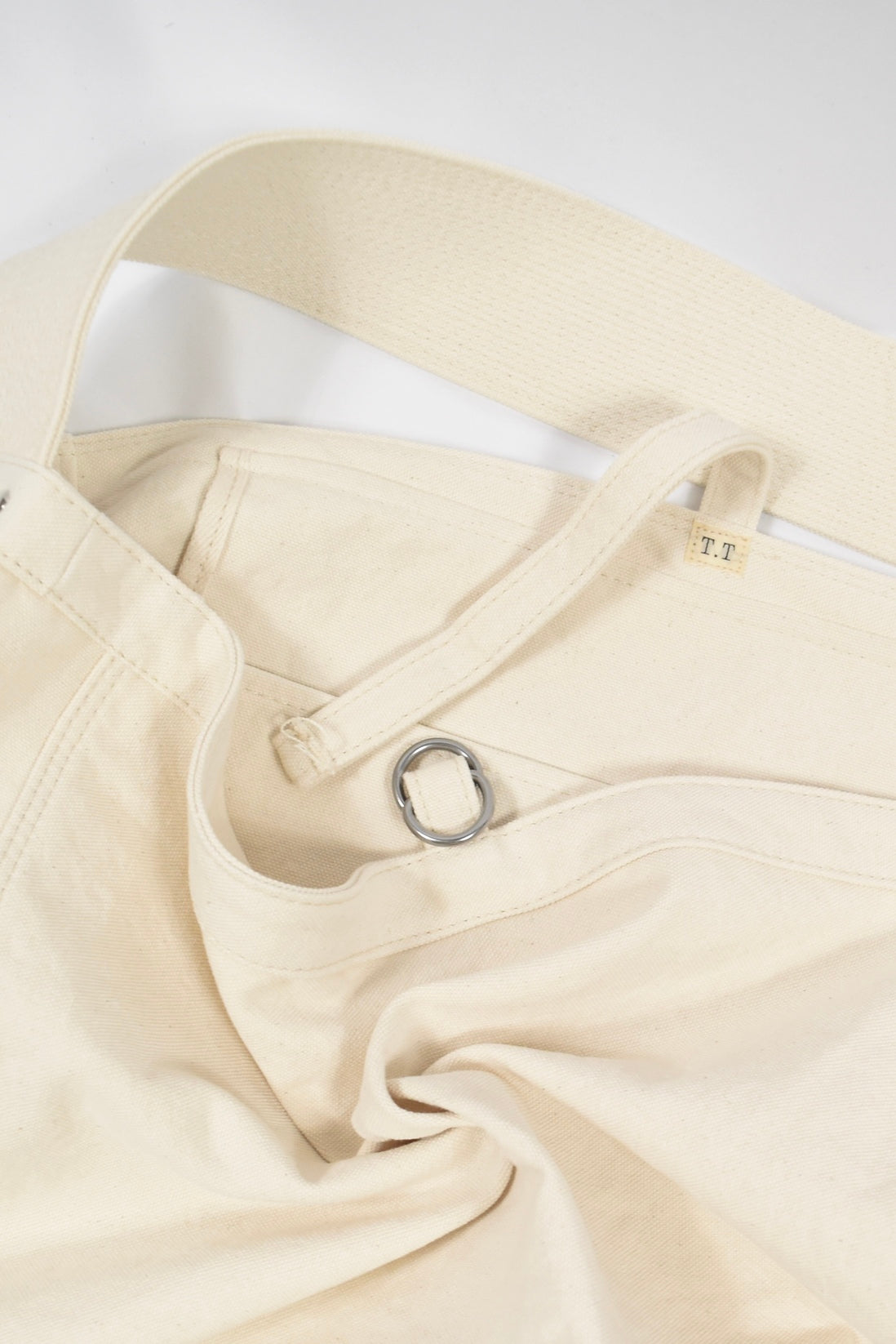 LOT.004 NEWSBOY BAG [IVORY]