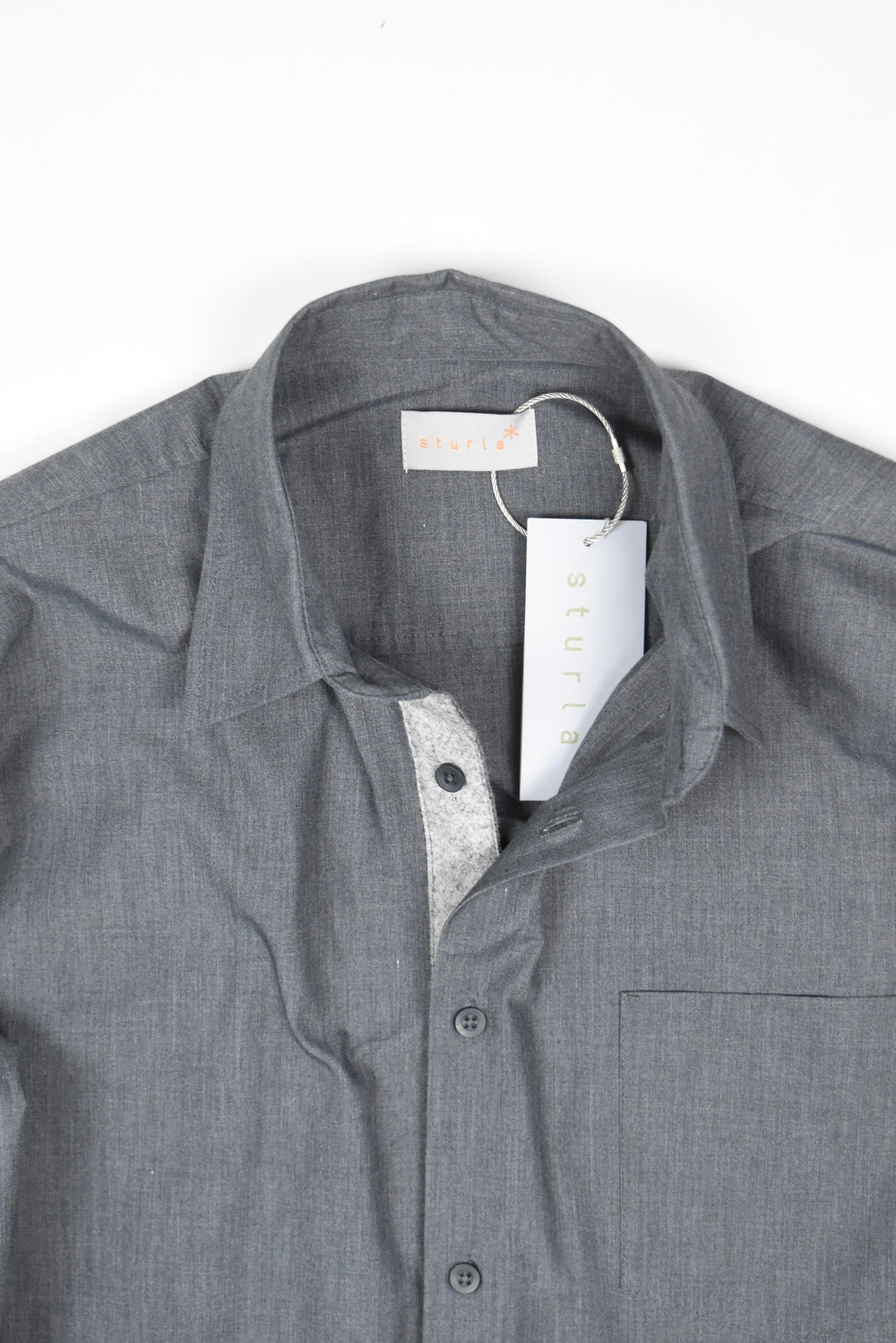 L/S BUTTON UP SHIRT