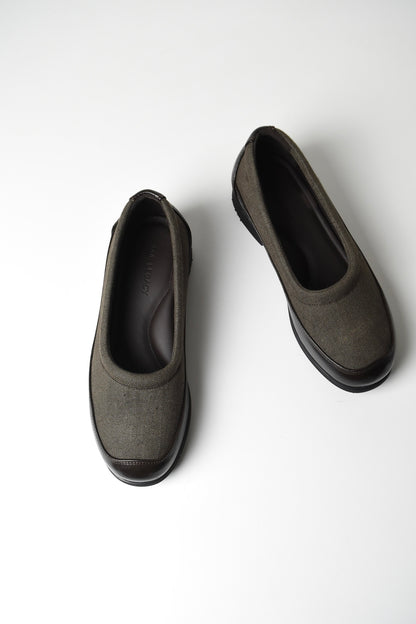 BOHEMIAN SLIPPER