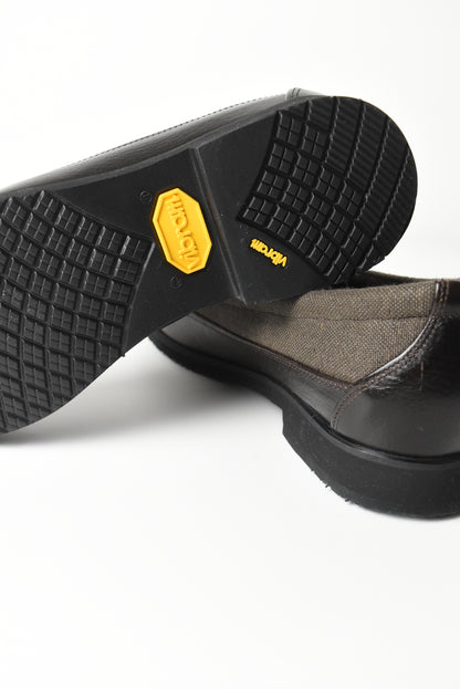 BOHEMIAN SLIPPER