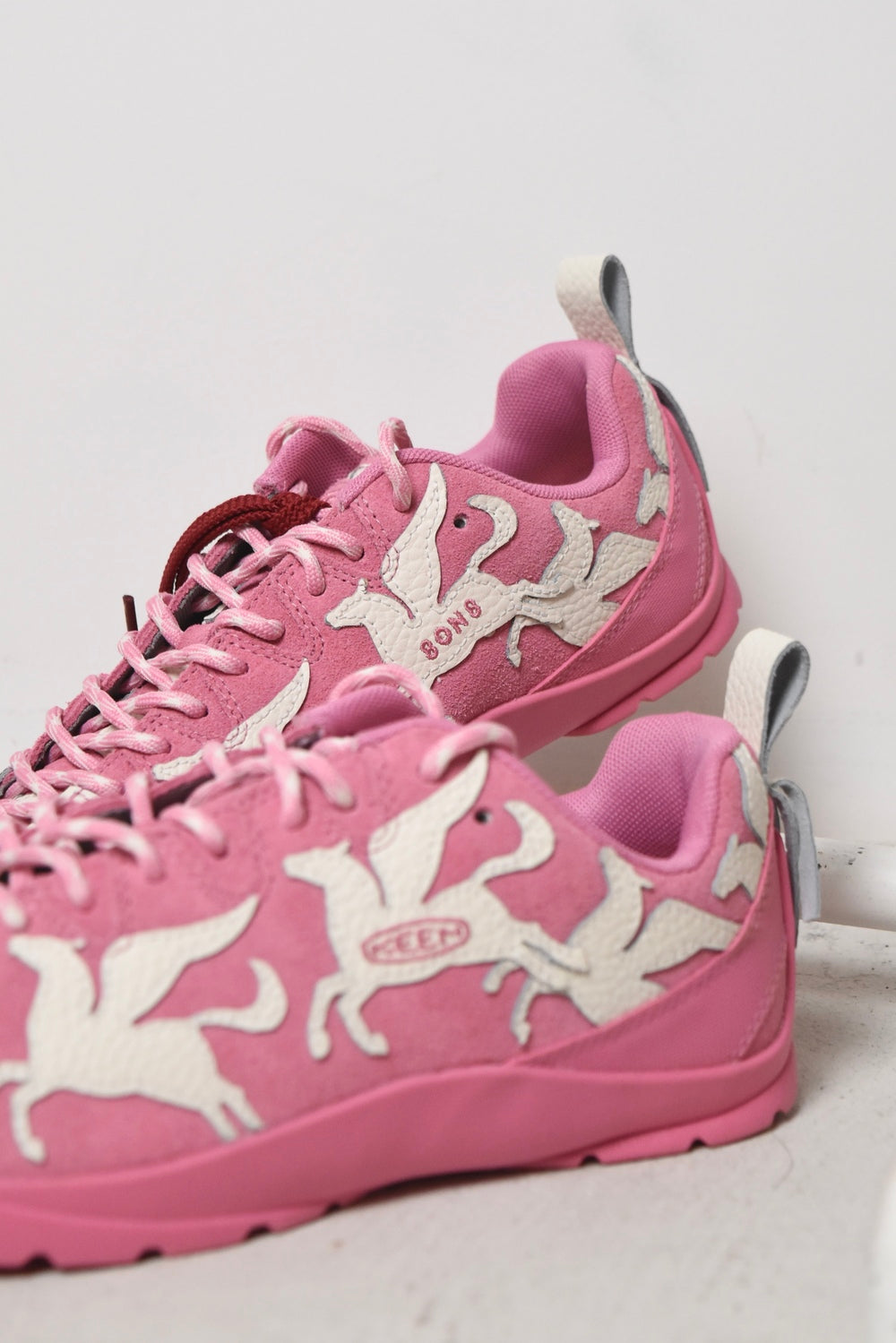 ×KEEN JASPER Martini