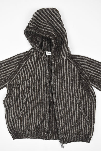 LEVEL HOOD