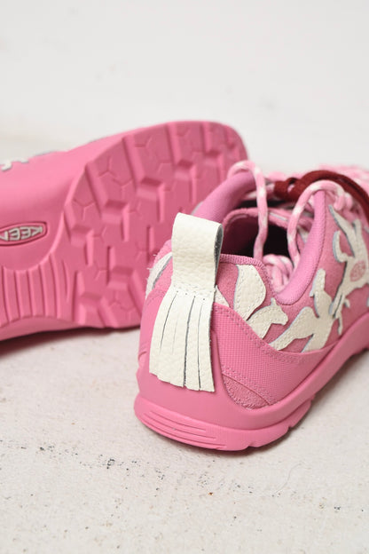 ×KEEN JASPER Martini