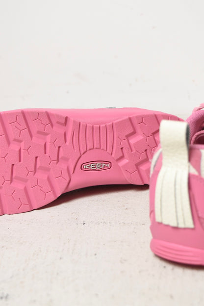 ×KEEN JASPER Martini