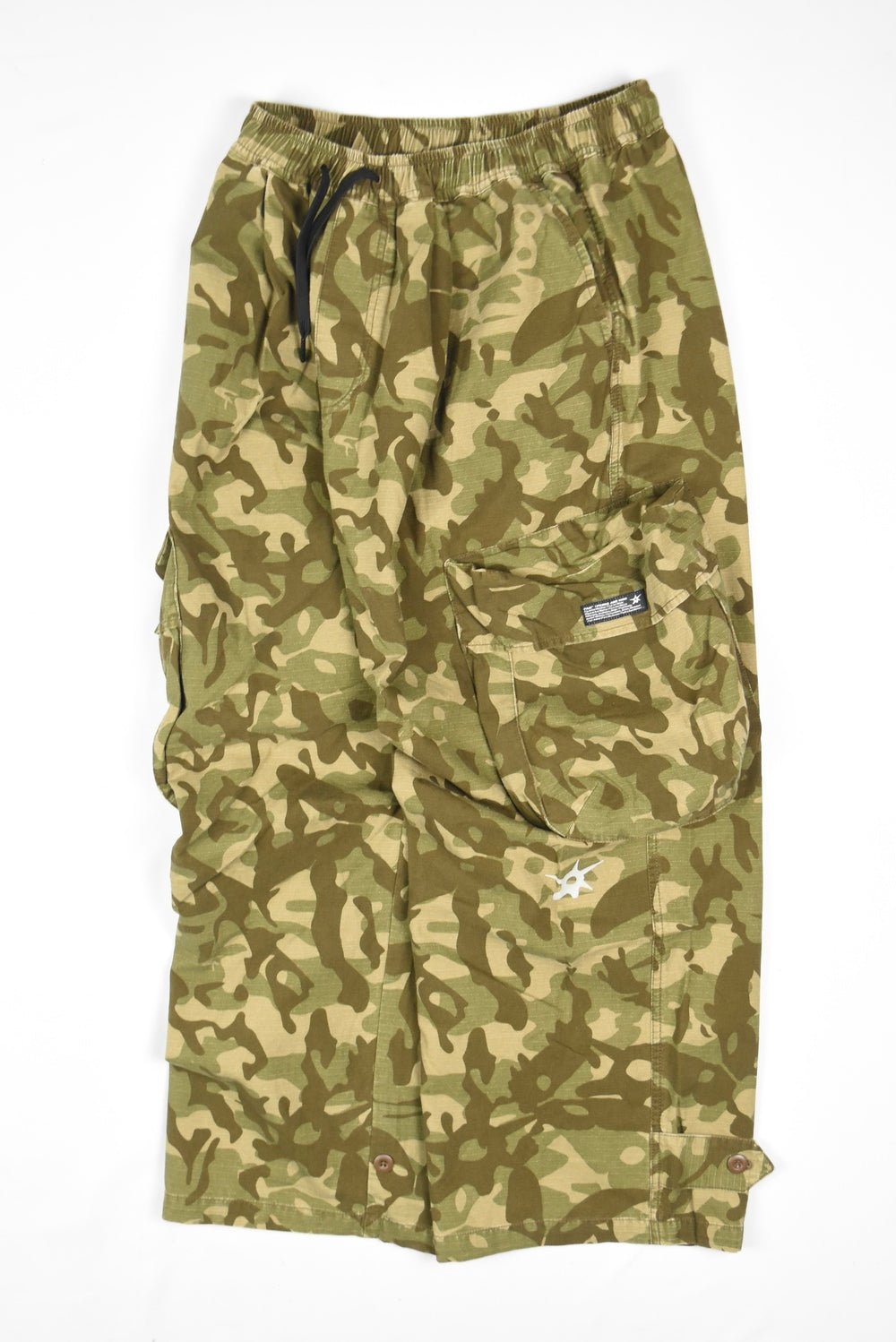 GARDEN VARIETY CAMO CHOW PANTS