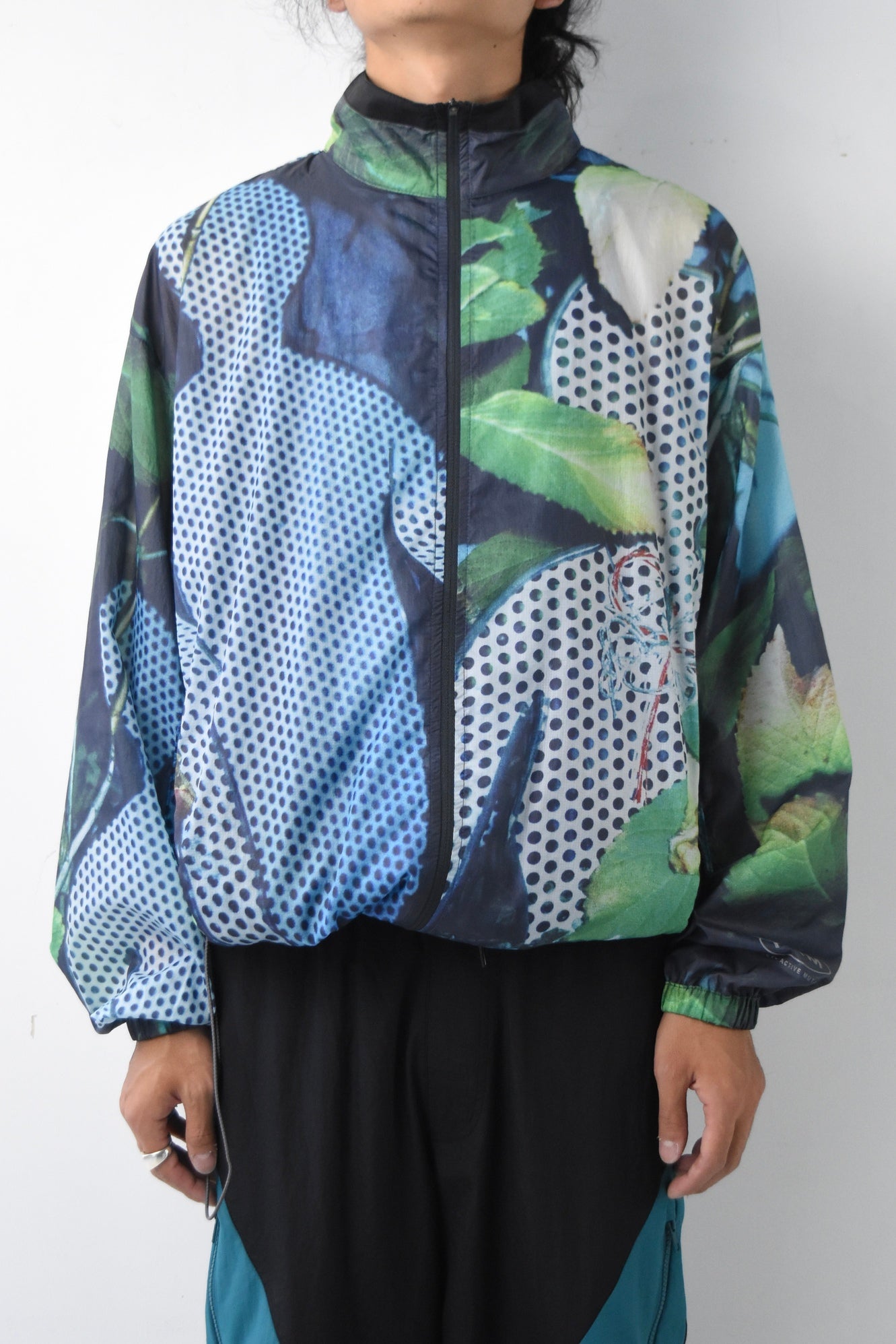 エンライトメント ENLIGHTENMENT SCARF SUPER BIG TEE （ホワイト） エンライトメント ENLIGHTENMENT SCARF SUPER BIG TEE