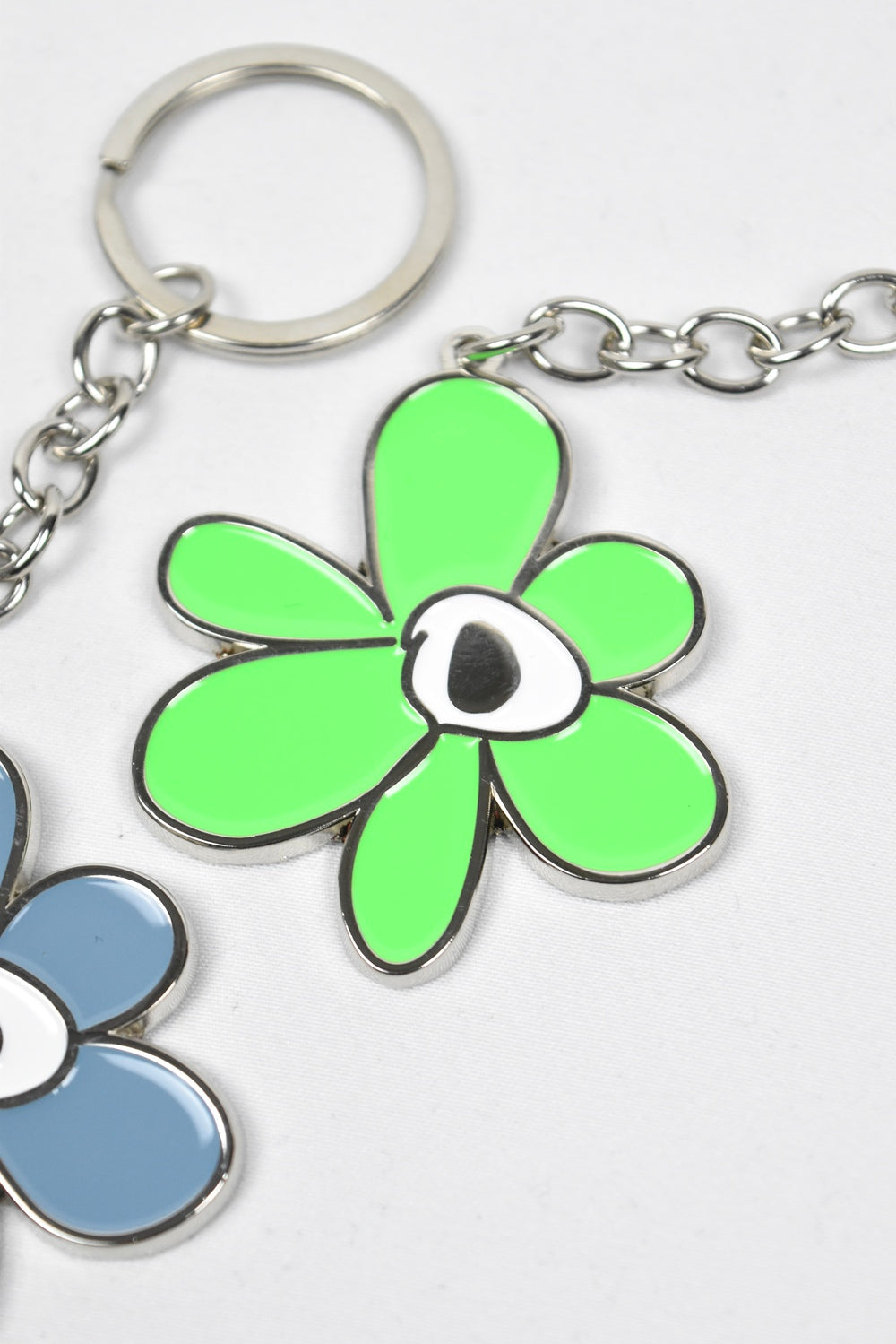 GESTURES METAL KEYRING