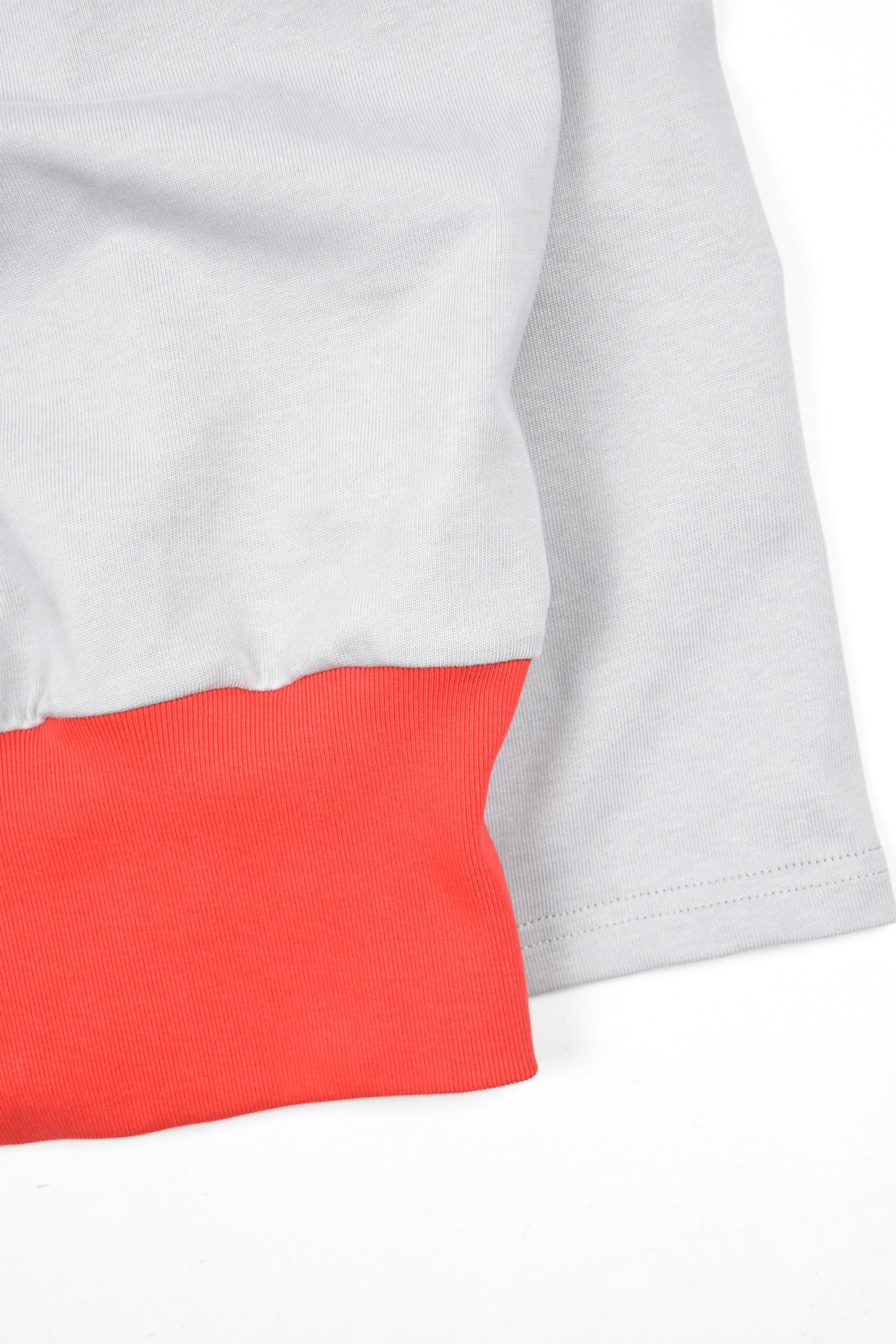 CONTRAST WAISTBAND T-SHIRT