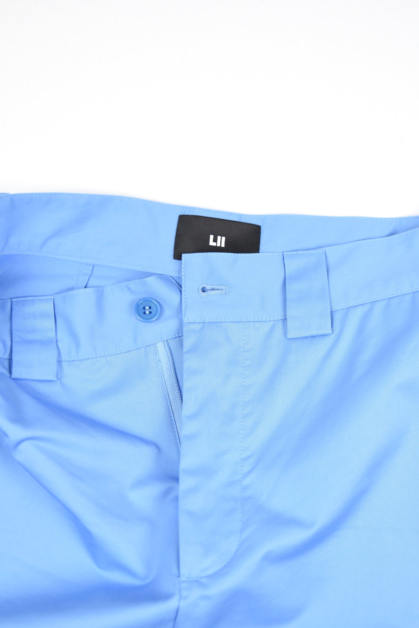 STRAIGHT FITTED PANTS