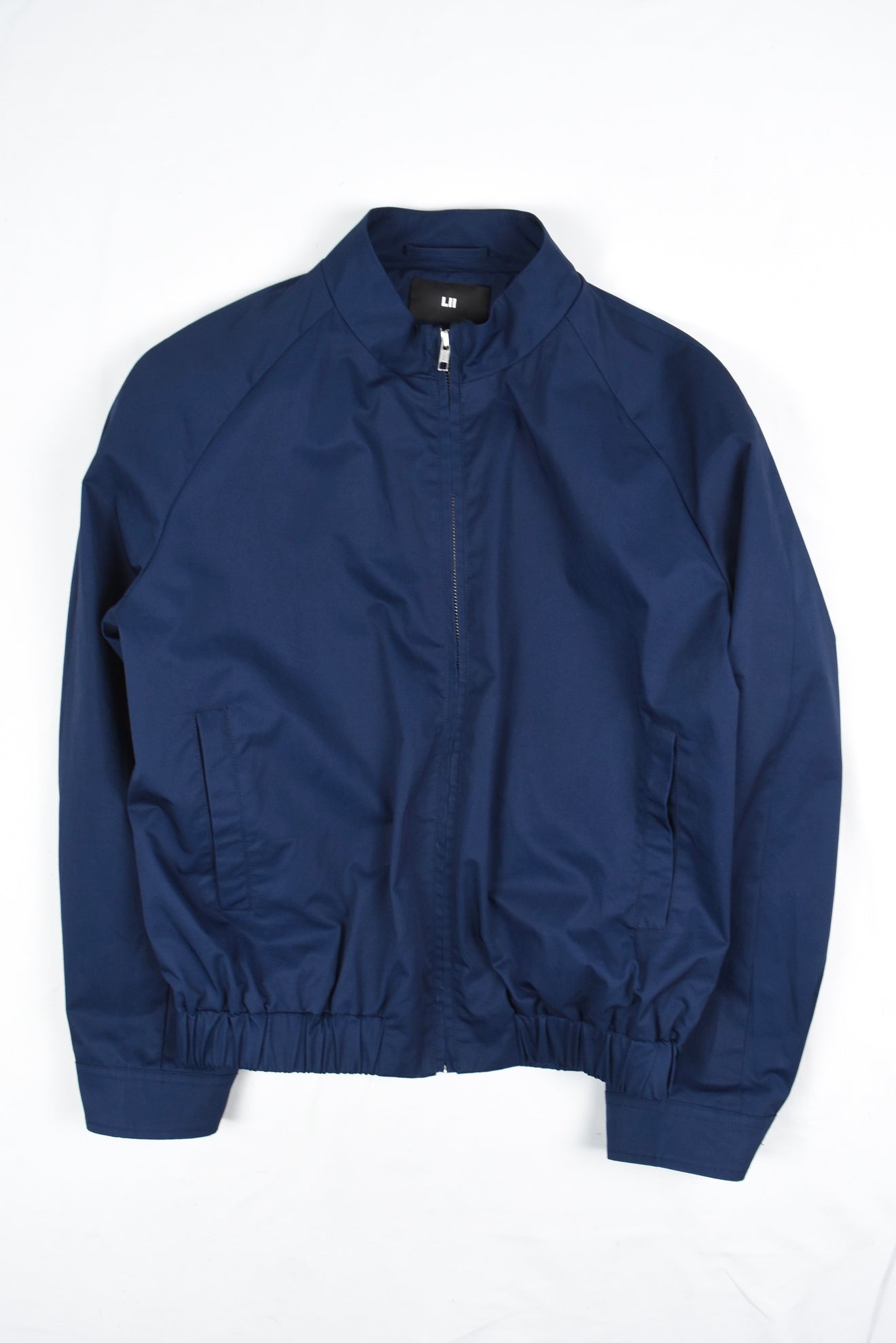 Cropped jacket with back flap